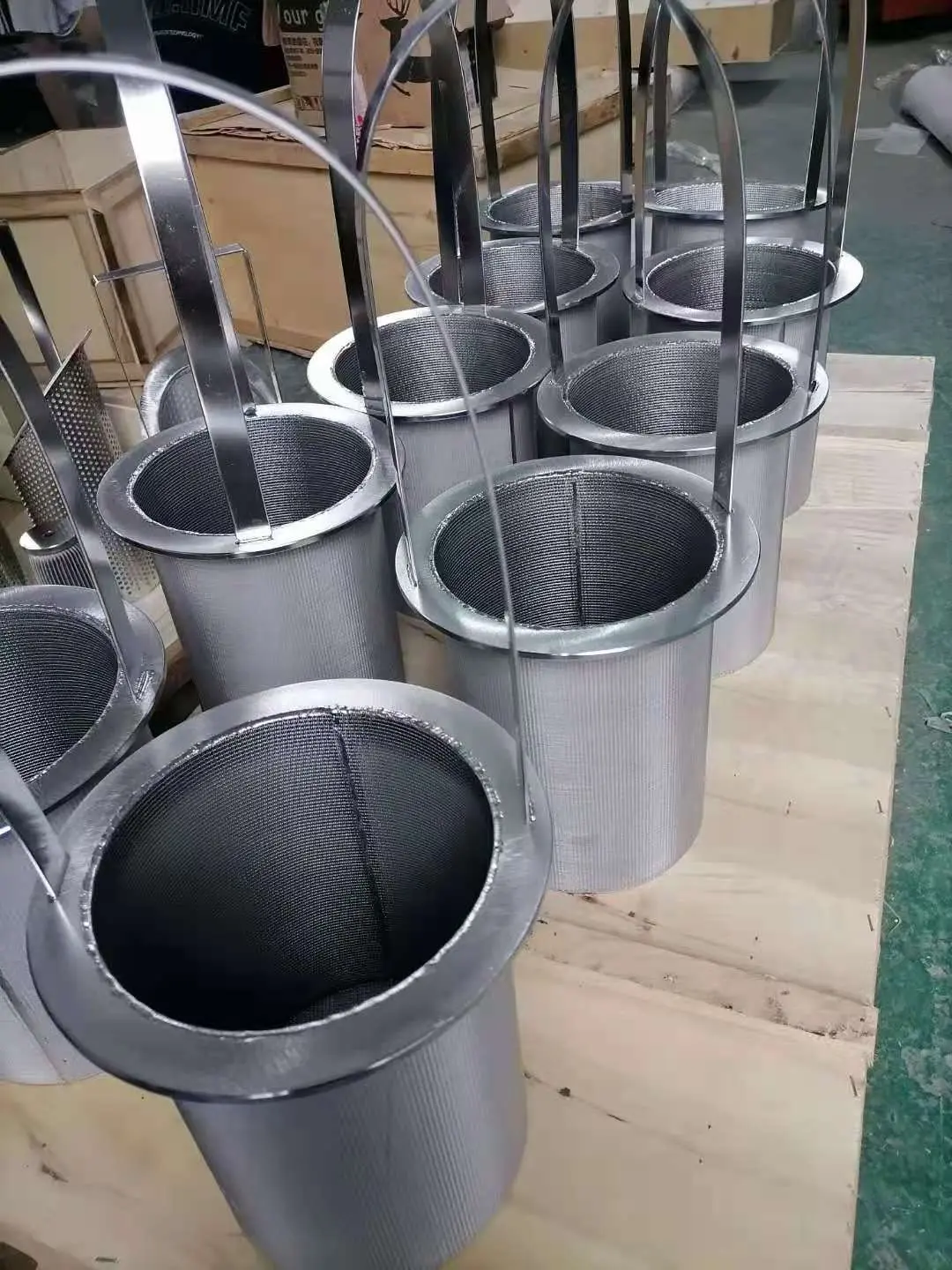 Basket and tube filter product view 2